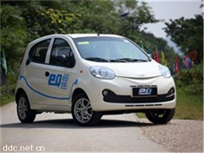  奇瑞eq高速电动轿车